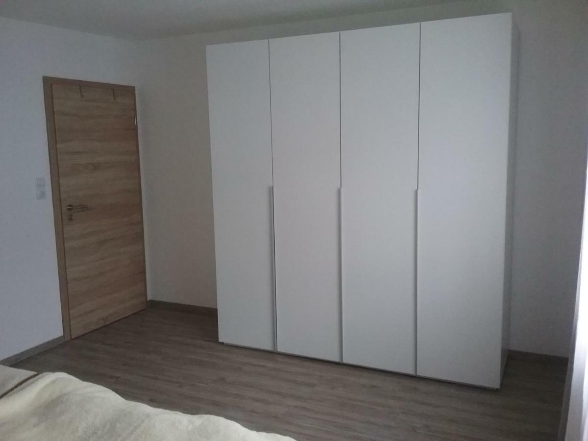 Ferienwohnung S-Bahn Naehe Schwaikheim المظهر الخارجي الصورة